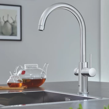 Grohe Red Compact Keukenkraan Met C-uitloop En 4 Liter Kokend Water Boiler Chroom 5 Grohe Red Compact Keukenkraan Met C-uitloop En 4 Liter Kokend Water Boiler Chroom - Afbeelding 3