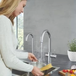 Grohe Red Compact Keukenkraan Met C-uitloop En 4 Liter Kokend Water Boiler Chroom 15 Grohe Red Compact Keukenkraan Met C-uitloop En 4 Liter Kokend Water Boiler Chroom -Badkamer Verkoop 123 4655